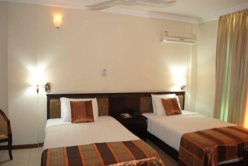 Hotel Georgia Akra Zewnętrze zdjęcie