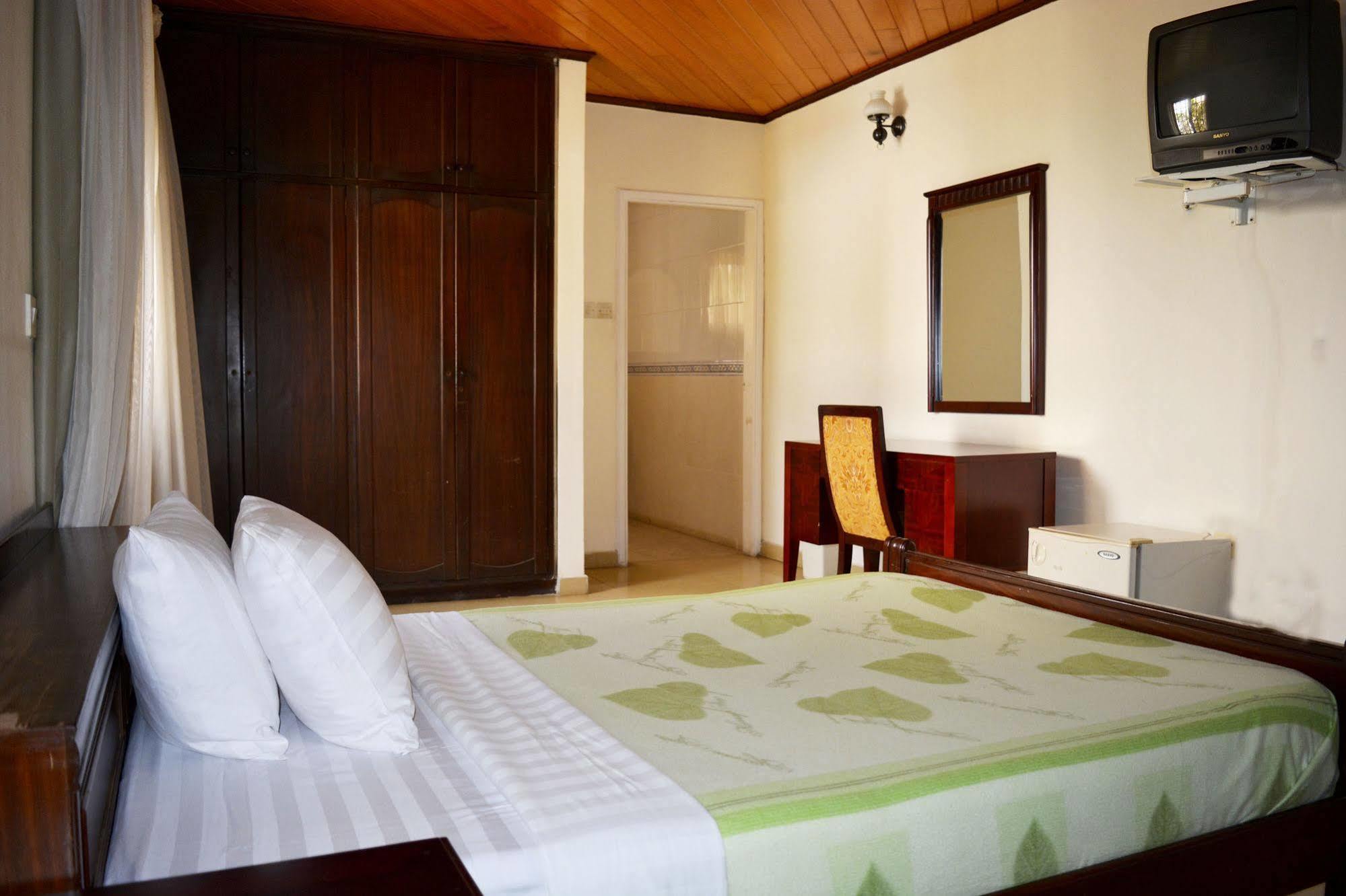 Hotel Georgia Akra Zewnętrze zdjęcie