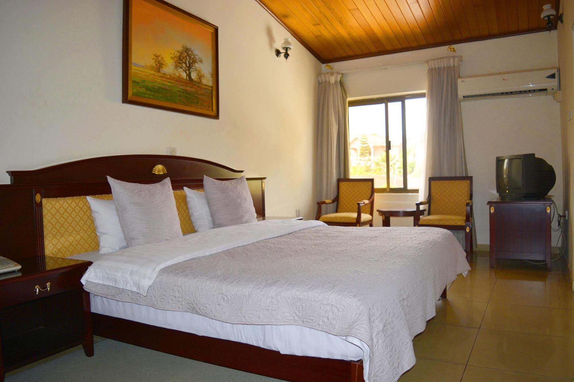 Hotel Georgia Akra Zewnętrze zdjęcie